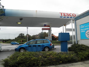 Petrol_02.JPG