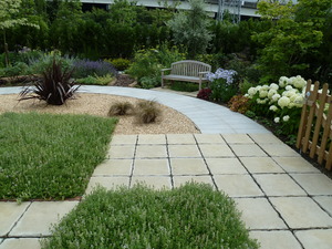 MarksGarden_0706_03.JPG