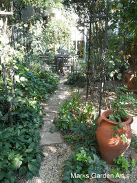 Garden-features_I_03.JPG