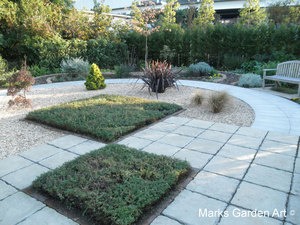 Marks-Garden_1117_02.JPG