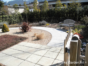 MarksGarden_201203_03.JPG
