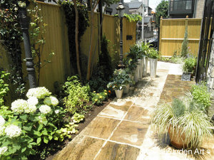Mitaka_C_2012-06.jpg