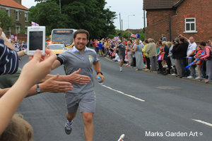 Olympic_torch2012_02.JPG