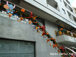 HalloweenDisplay2012_03.JPG
