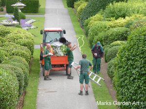 Brodsworth-Hall&Gardens_201308_03.JPG