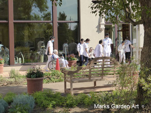 Rehabilitation-therapy-Garden_201510_12.jpg