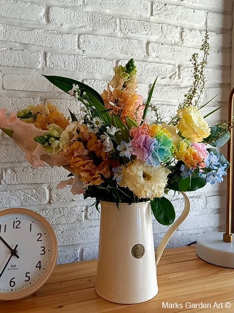 2025-03_Info_Shop_cutflower_01.jpg